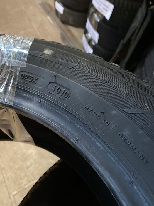 Шини 205/55/16 літо Michelin 4 шт