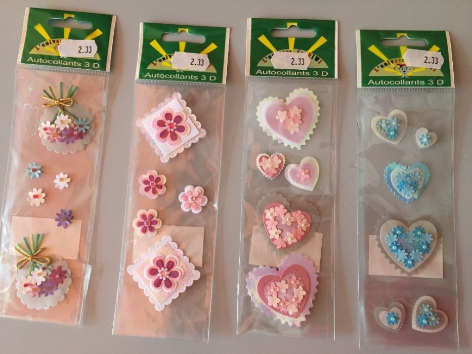 Autocolantes 3D - L'Univers de Piwi