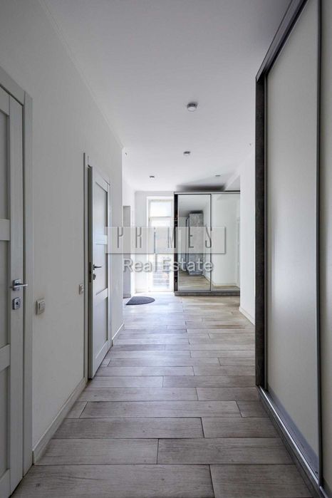 Продаж Офіс  Хрещатик 400 м2 вул. Круглоуніверситетська ЦЕНТР