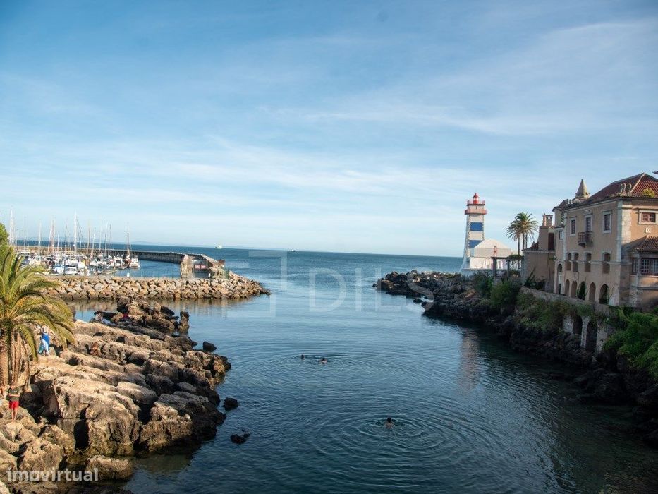Apartamento T2 com terraço, em Cascais