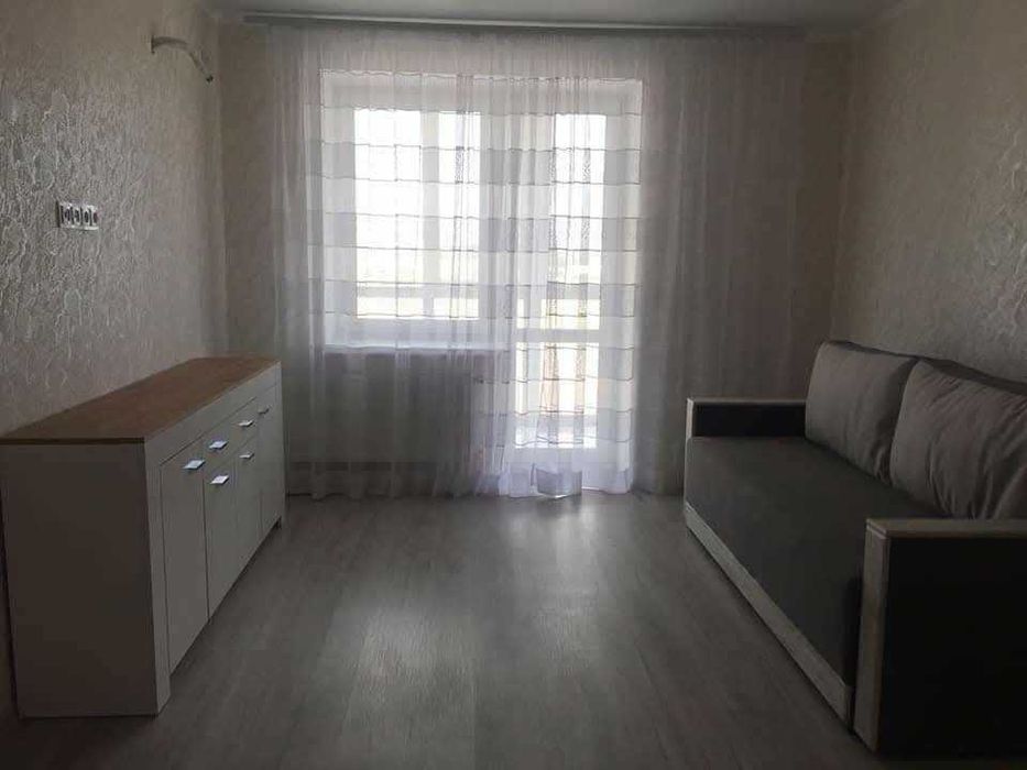 Продам 1 кімнатну квартиру в новому будинку на Таїрова.