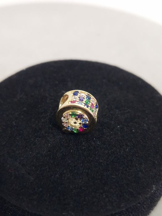 Złoty charms do bransoletek typu Pandora