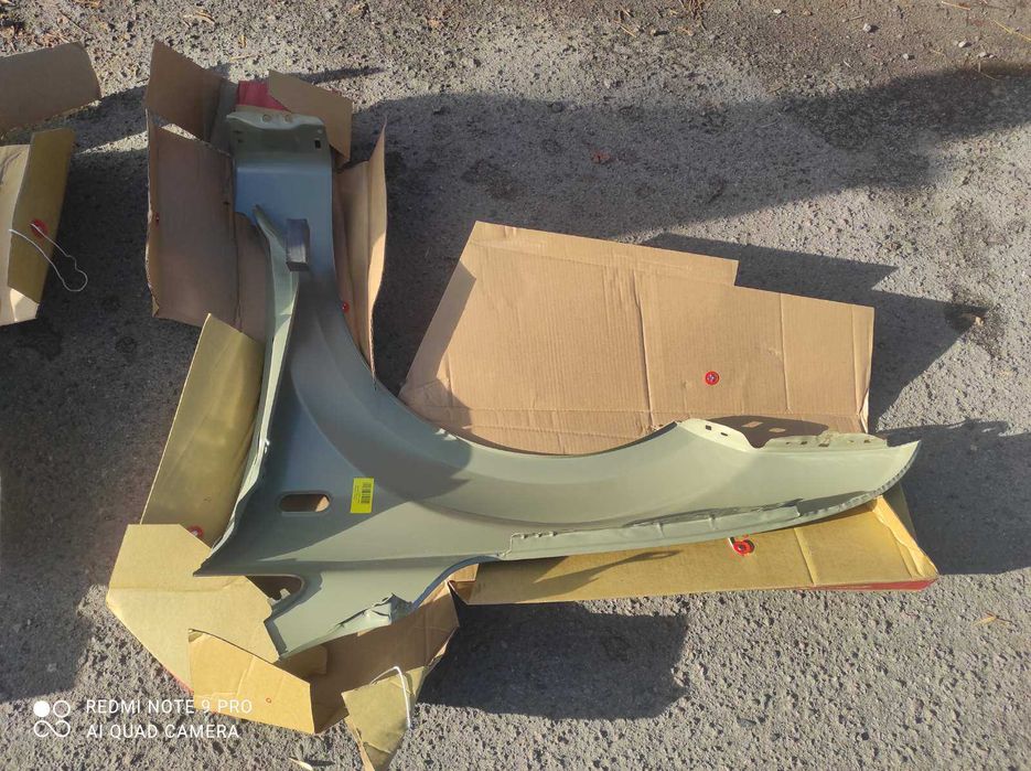 Крыло крило переднє Ford Focus MK II Фокус мк2