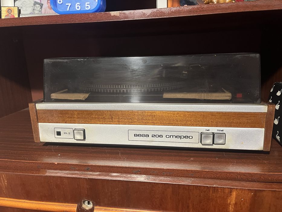 Виниловый проигрователь Вега 206