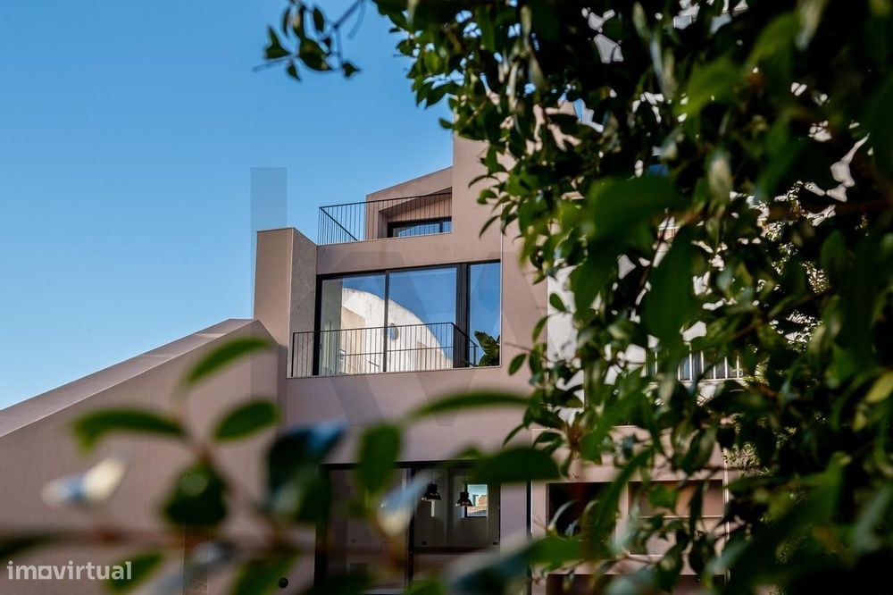 Moradia T3 Nova, Classe A · Arquitetura de Autor em Mafra