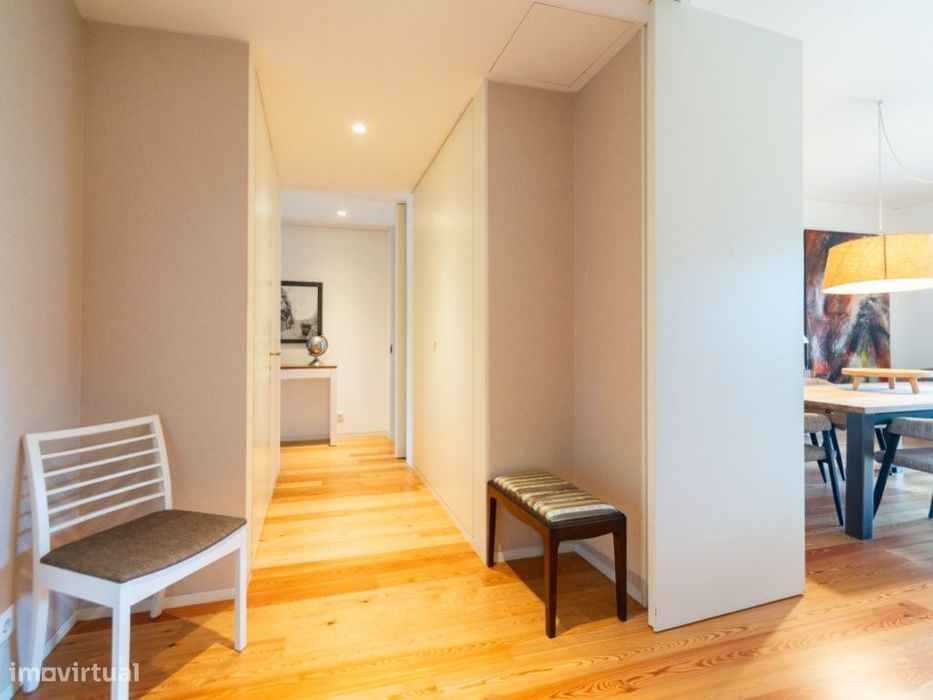 Apartamento T2 de Luxo com Jardim Privativo no Restelo, inserido em...