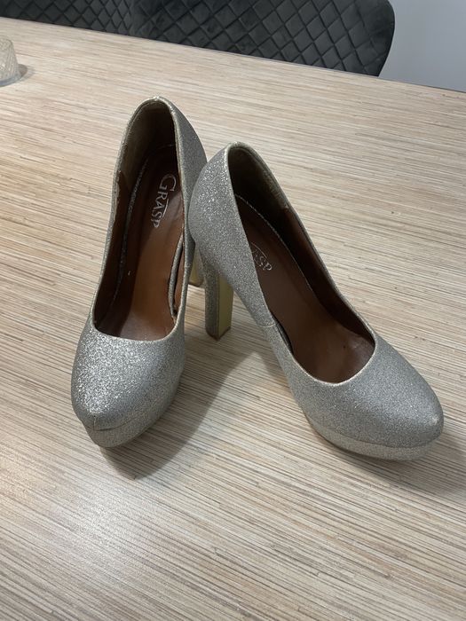 Buty Szpilki srebrny brokat r. 38