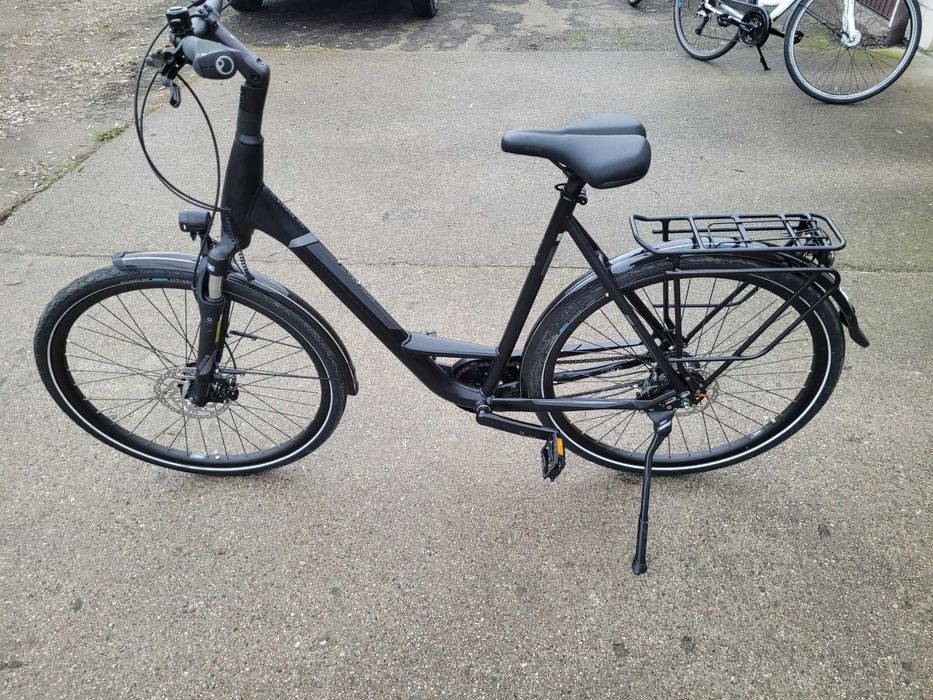 Rower Pegasus Strong SL Black  Nexus  Suntour  rozm. 60  STAN IDEALNY