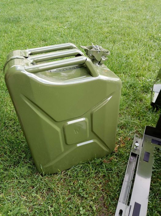 2 x 20 L KANISTER GELG + Mocowanie bagażnik dachowy