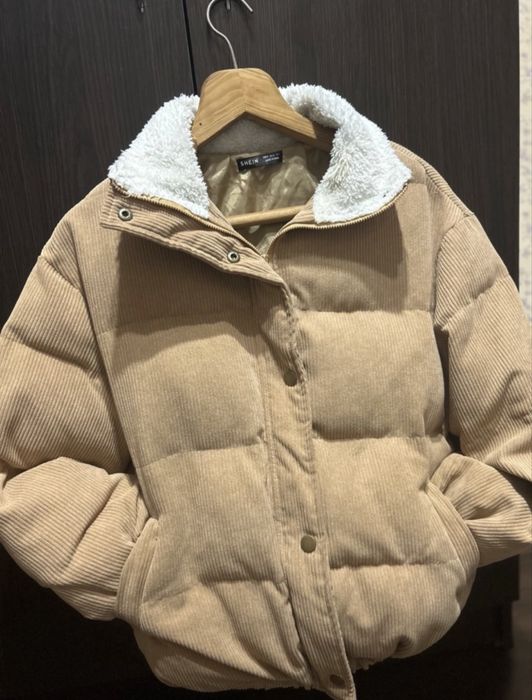Куртка SHEIN бежева