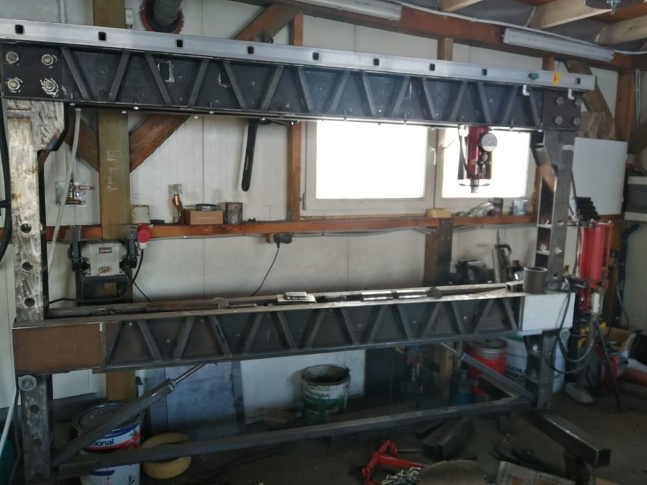 Prasa hydrauliczno-pneumatyczna 50t