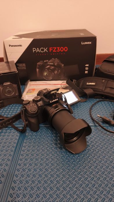 Lumix FZ300 25-600mm
