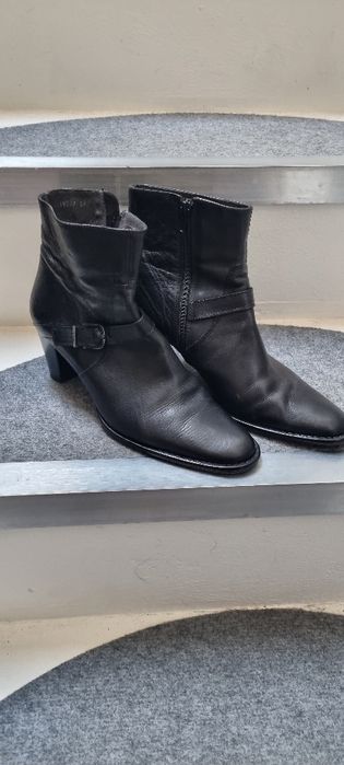 Botki skórzane czarne