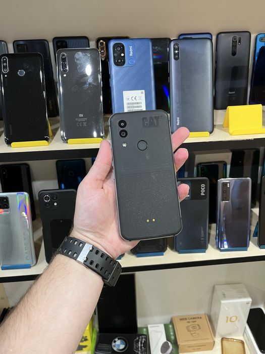 Броньований Caterpillar CAT S62 4/128GB NFC