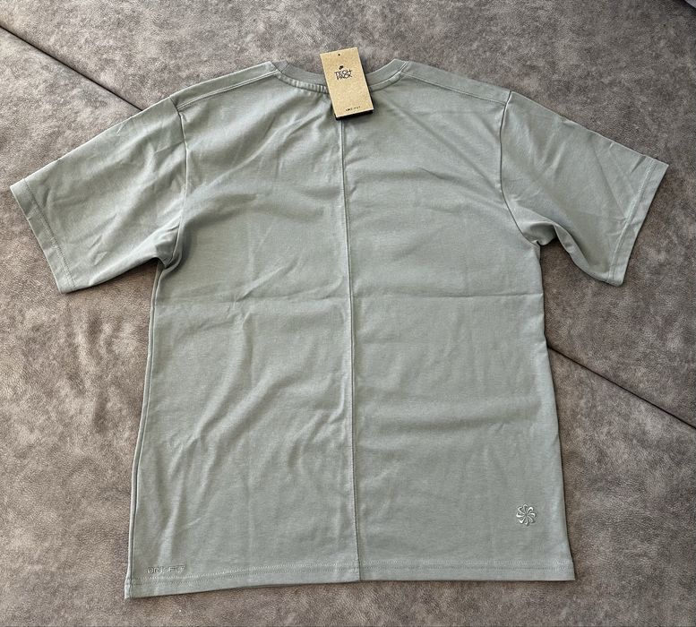 Футболка чоловіча Nike Sportswear Tech Pack Grey Fb4395-330