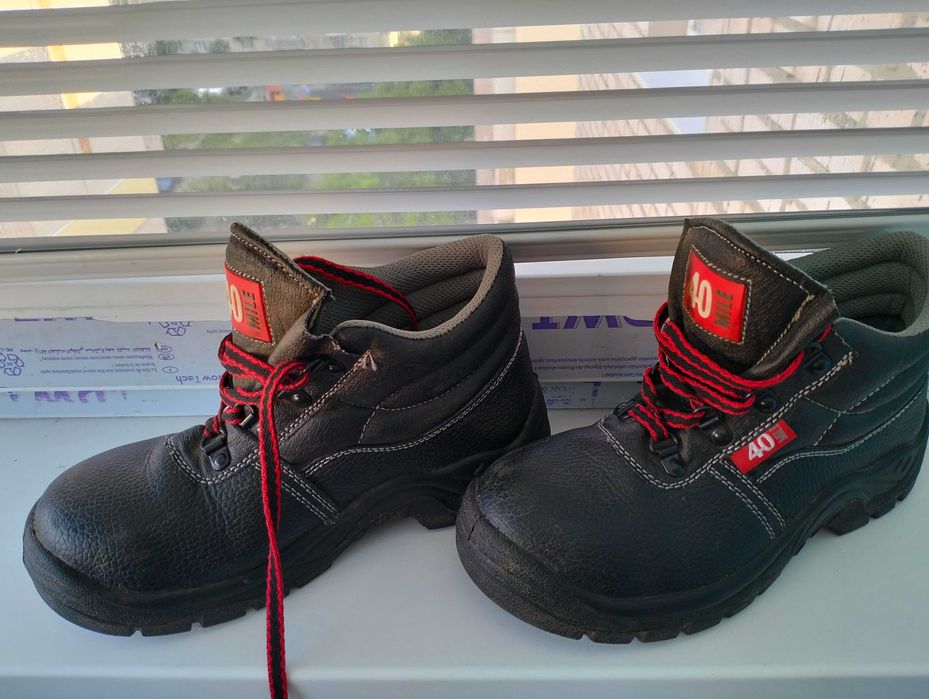 Спецобувь туфли рабочие 38 размер.