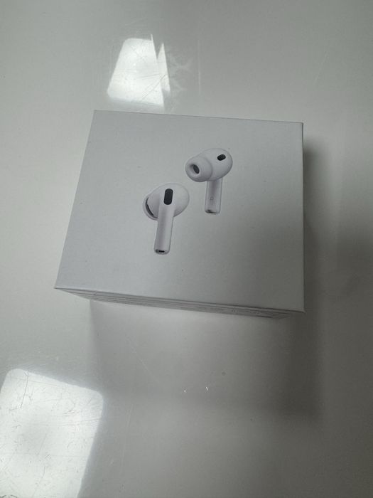 Навушники AirPods Pro 3