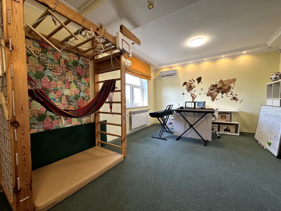 Продам Будинок 330м2 12 сот Романків поруч Сонячна Долина Ходосівка