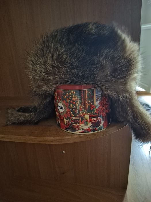 Продам шкіряну шапку на хлопчика