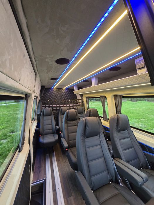 Zabudowa busa Master Fotele do busa montaż foteli homologacja do busa