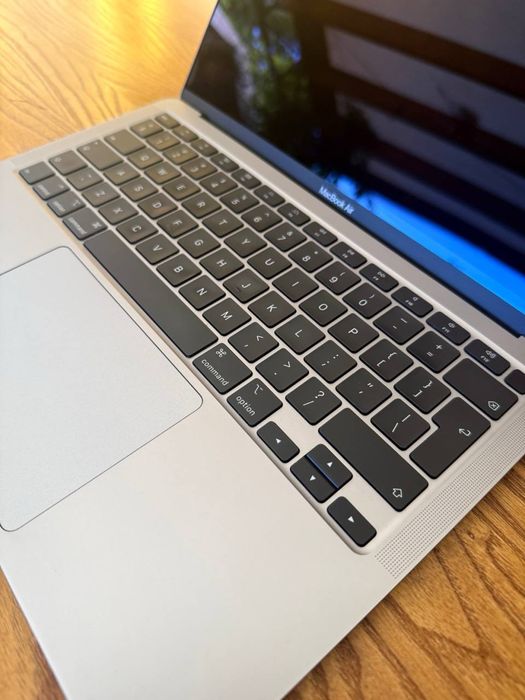 Macbook Air 13” i3 8/256 2020  ноутбук макбук