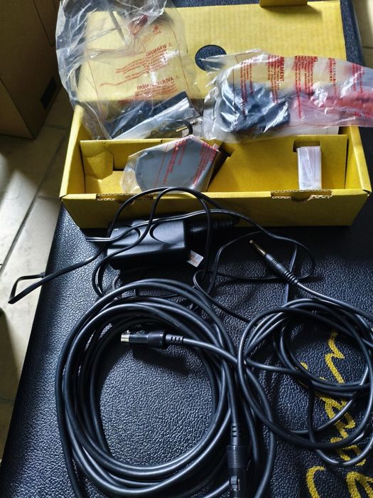 Roland GR-55GK GUITAR Sintetizador Guitarra (inclui Pickup GK-3 GUITAR