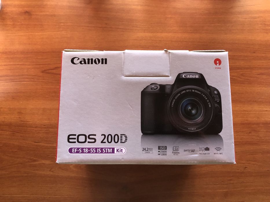 Câmera fotográfica Canon EOS 200D + bolsa