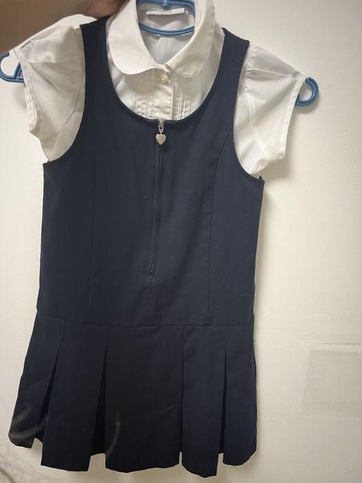 Сарафан и рубашка next school 128 р школьная форма