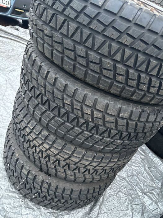 265-65-R17 BRIDGESTONE WINTER комплект зимней резины GERMANY 2022
