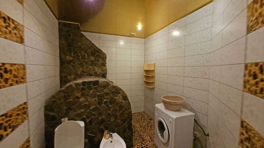 Продажа 2 этажного дома с верандой и участком на 41.5 сотки, 103 кв. м