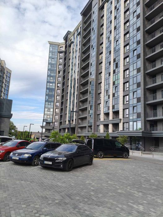 Продам 3 кімнатну квартиру вулиця Кудрявська 24А