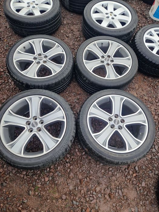 Felgi aluminiowe Land Rover Range 5x120 9,5Jx20 ET53 Kpl.