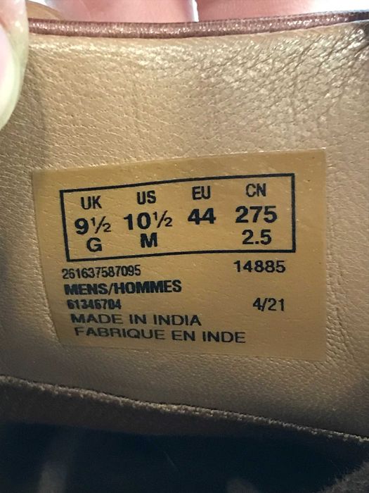 Skórzane półbuty Clarks Court Life Lace rozm. 44