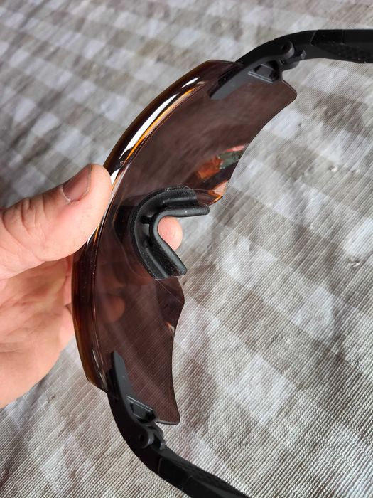 Oakley encoder matte carbon