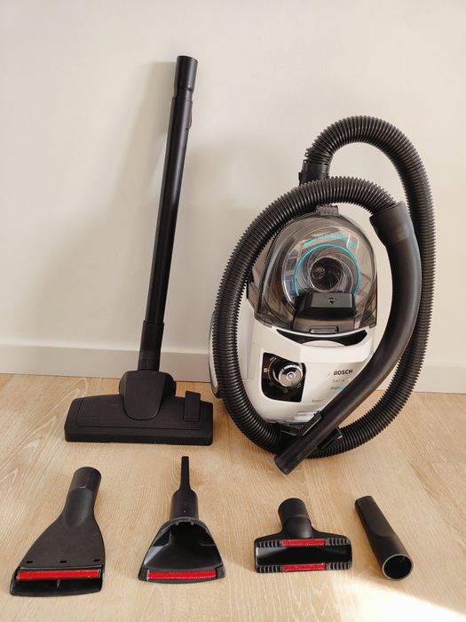 Aspirador Bosh Serie 4