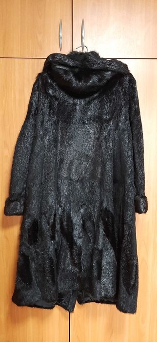 Шуба довга з капюшоном, натуральне хутро, розмір 62