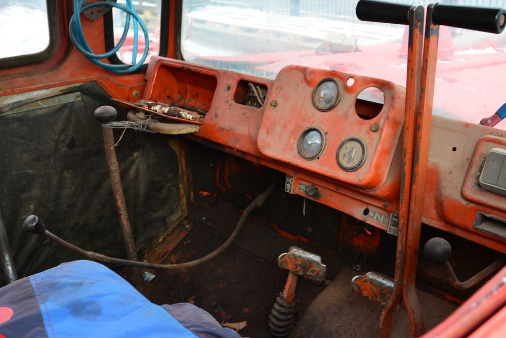 Продам Трактор Бульдозер ДТ-75