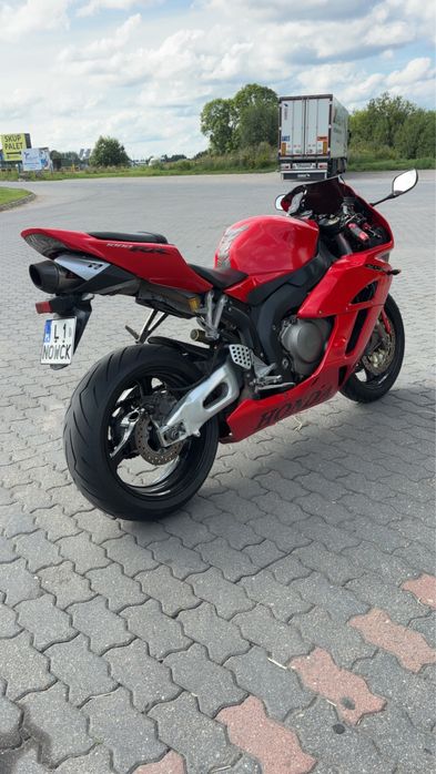 Honda CBR1000RR sc57