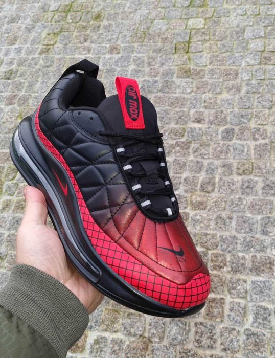Sapatilhas air max 720-818 preço reduzido