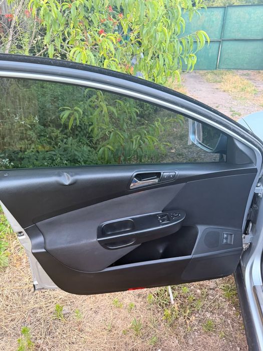 Volkswagen Passat 2007 VIN WVWZZZ3CZ8E000810 фото оголошення 19 з 21