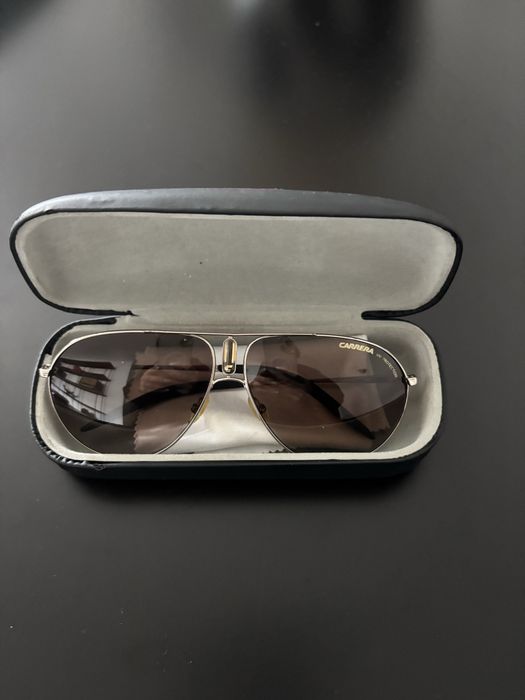 Oculos de sol Carrera