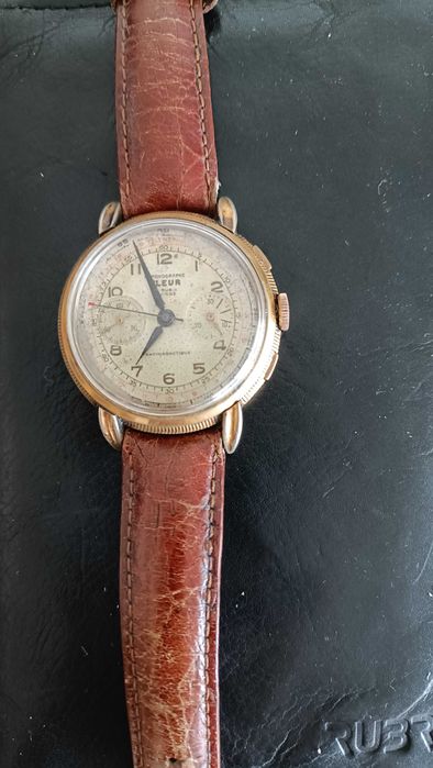 Relógios a funcionar