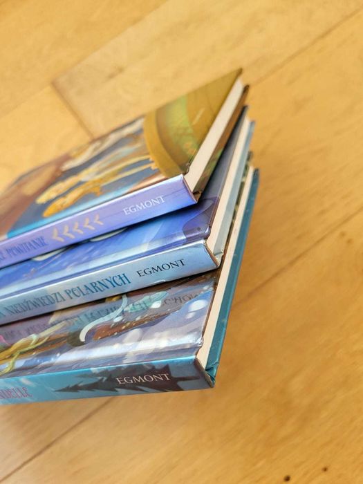 Anna i Elsa kolekcja trzech powieści, książki dla dzieci
