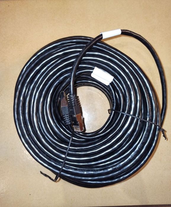 Kabel ethernet  CAT7, dwie wtyczki oryginalne , nowy 30m