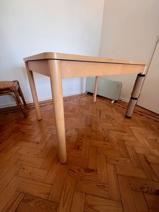 Mesa de jantar extensível