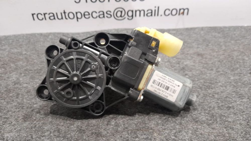 MOTOR SISTEMA ELEVADOR VIDROS FRENTE FRONTAL ESQUERDO 0130822380