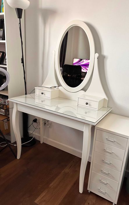 Toaletka Hemmnes IKEA