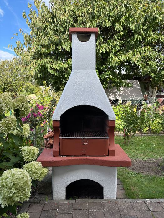 Grill betonowy oddam za darmo