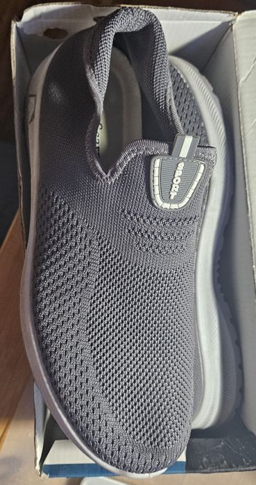 Buty sportowe  Le Scarpe 43