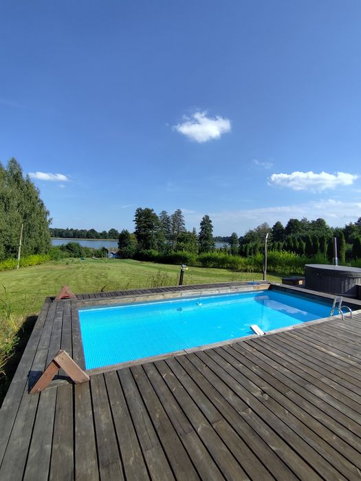 Domek nad Jeziorem z Jacuzz dla 6 osób